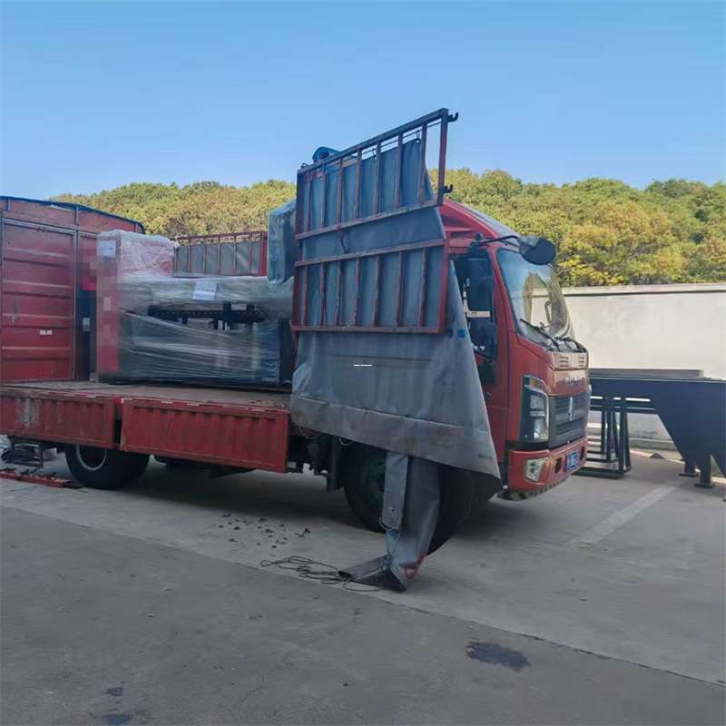 麻山区镇巴县进仓物流：多元专线直达运输的奥秘